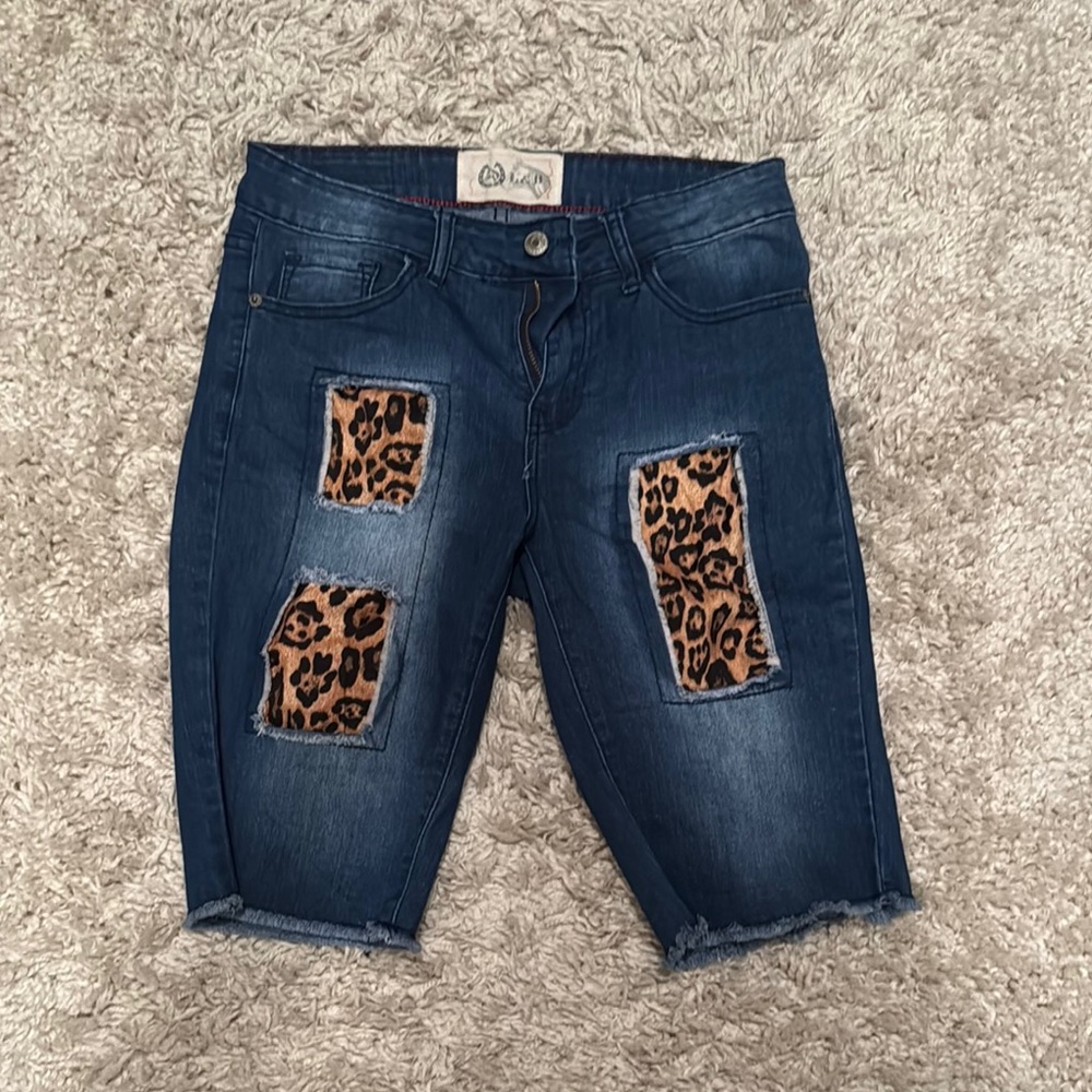 Denim L&B Shorts with Leopard Print Patches